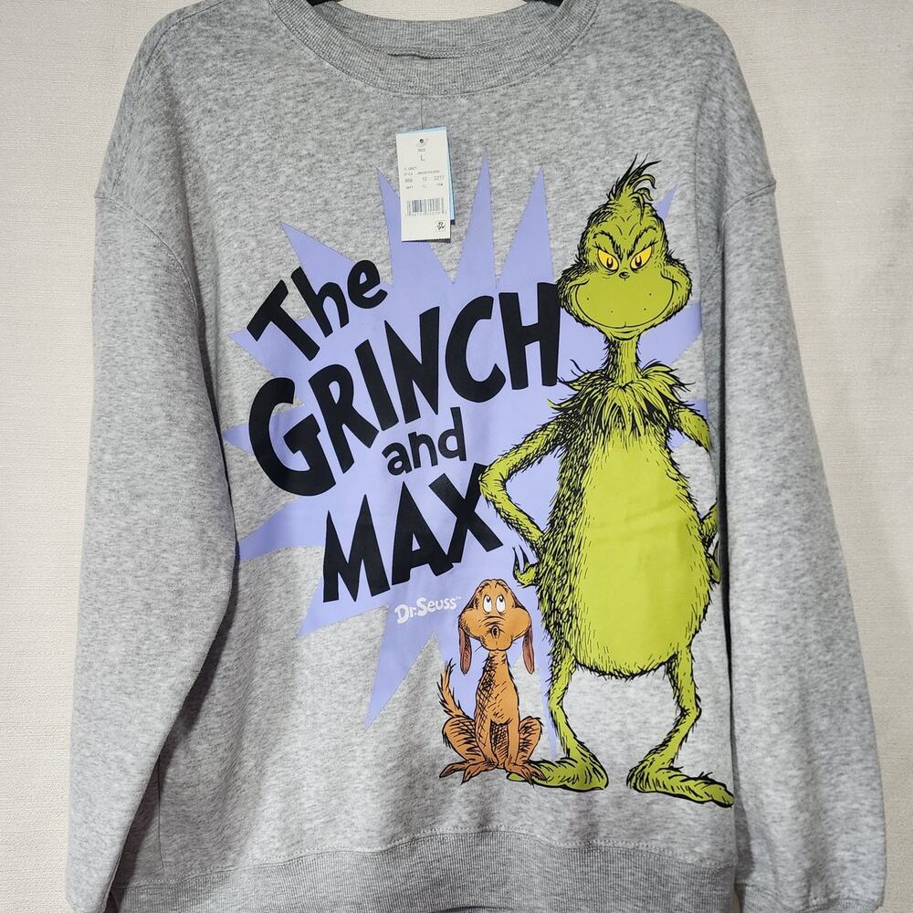 The grinch and max sweatshirt for men Large